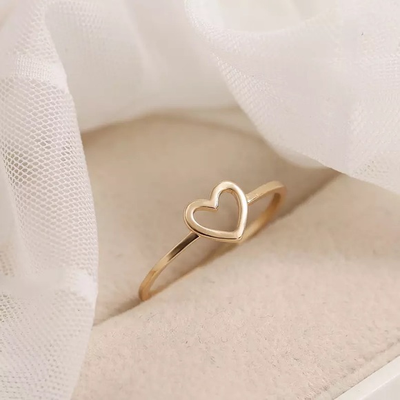 NEW! gold heart ring 🤍 - Picture 3 of 7